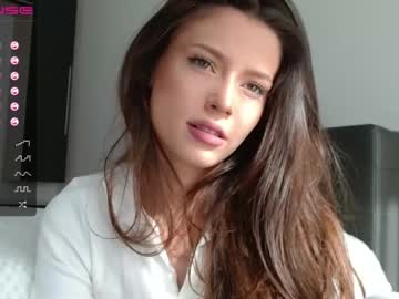 webcam girl isia_slay capture image #1550051