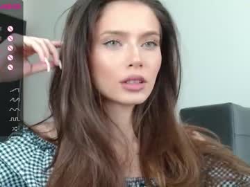 webcam girl isia_slay capture image #2111237
