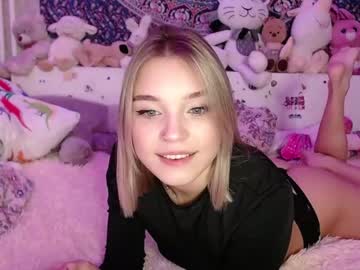 webcam girl babyfromtheforest capture image #386480