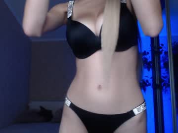 webcam girl shy_hott1e capture image #71123