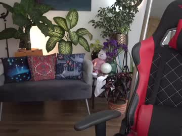 webcam girl beyllove_d capture image #2048446