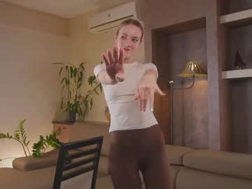 webcam girl sunnivaharder capture image #4080794