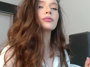 webcam girl isia_slay capture image #2154100