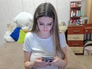 webcam girl emmika_ capture image #2777340