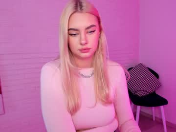 webcam girl 8a8y_nura capture image #1550175
