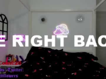 webcam girl violetttflowers capture image #1416656