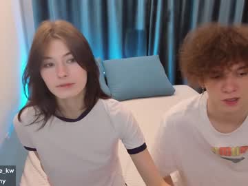 webcam girl kimwaynekw capture image #2625541
