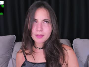 webcam girl one_more_cum capture image #3872622