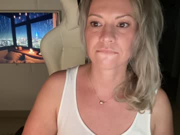 webcam girl kiradivine capture image #2487038