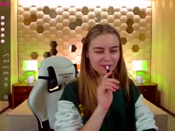 webcam girl polumna_tural capture image #3731873