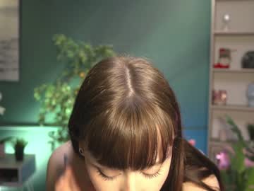 webcam girl ella_knockers_xl capture image #1500828