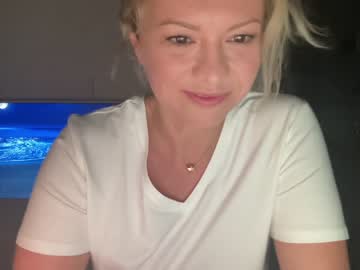 webcam girl kiradivine capture image #2638270
