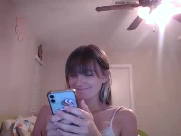 webcam girl pixxxiebby capture image #2418757