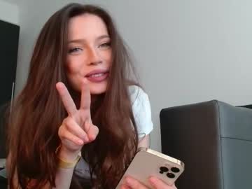 webcam girl isia_slay capture image #2168997