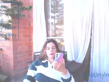 webcam girl kendalltyler capture image #420186