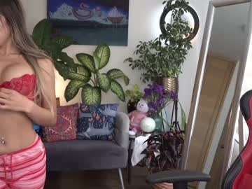 webcam girl beyllove_d capture image #2048224
