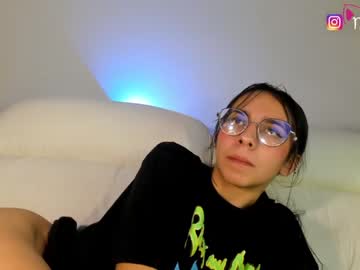 webcam girl nezo_ capture image #3672844