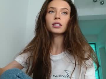 webcam girl isia_slay capture image #2570612