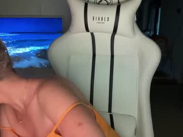 webcam girl kiradivine capture image #2479796