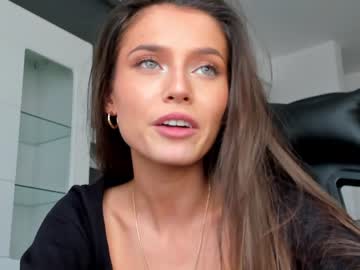 webcam girl isia_slay capture image #3368291