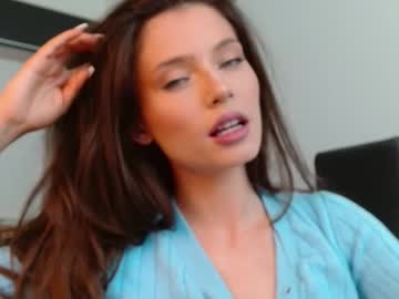 webcam girl isia_slay capture image #2261793