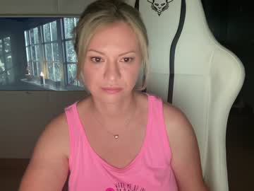 webcam girl kiradivine capture image #2551896