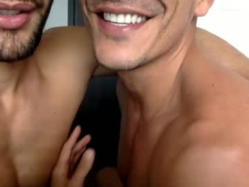 webcam man cutfit123 capture image #411755