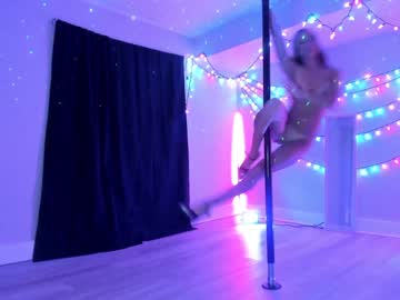 webcam girl fit_american_girl capture image #1635793