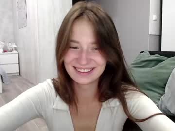 webcam girl _hey_siri_ capture image #2485654