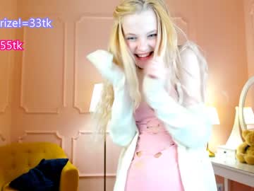 webcam girl alien_kitty_ellie capture image #2406876