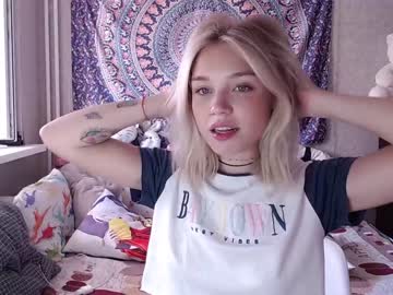 webcam girl babyfromtheforest capture image #2356075