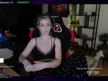 webcam girl kimilee22 capture image #2609161