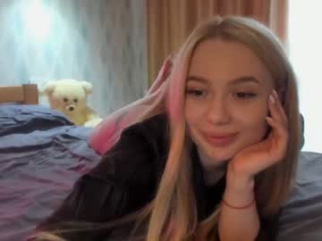 webcam girl meryfoxxx capture image #3790054