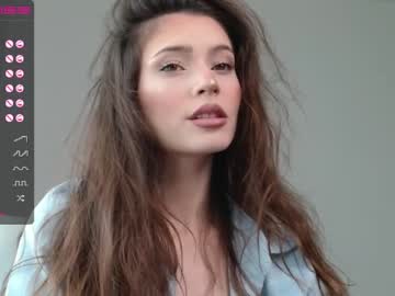 webcam girl isia_slay capture image #1191595