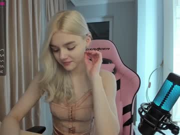 webcam girl allotropp capture image #3328659