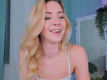 webcam girl emmi_rosee capture image #1243957