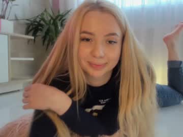 webcam girl meryfoxxx capture image #3796224
