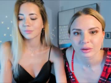 webcam girl emmi_rosee capture image #3037945