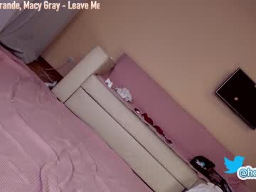 webcam girl hollyextra capture image #2581001
