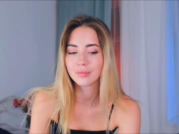 webcam girl emmi_rosee capture image #2952656