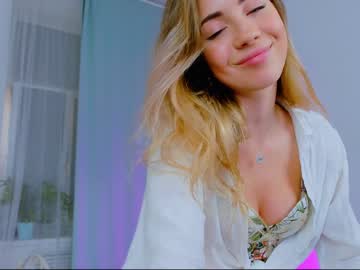webcam girl emmi_rosee capture image #3897070