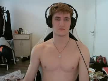 webcam man hotguy_228041 capture image #4068998