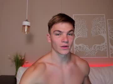 webcam man elliot_muscle capture image #2609289