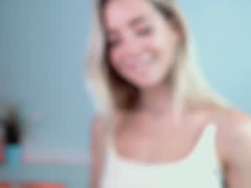webcam girl emmi_rosee capture image #589425