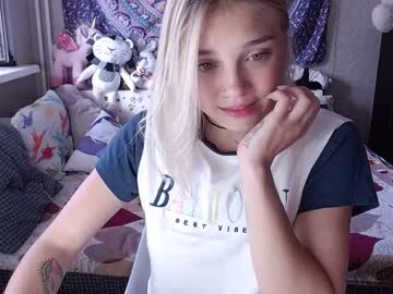 webcam girl babyfromtheforest capture image #2356445