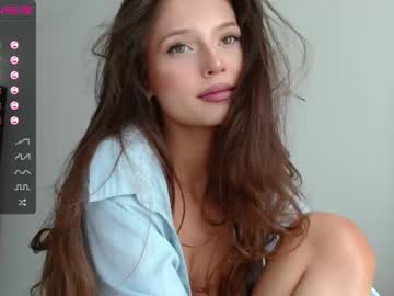 webcam girl isia_slay capture image #1500643