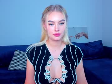 webcam girl 8a8y_nura capture image #2017439