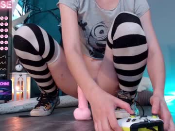 webcam girl careful_i_bite capture image #3863592