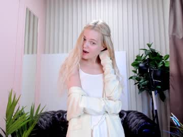 webcam girl alien_kitty_ellie capture image #2391854