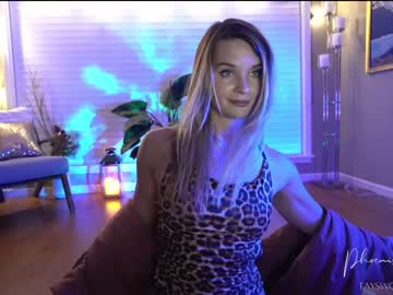 webcam girl phoenix_taylor capture image #809743